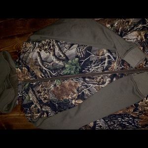 🌲Antler creek hooded sweatshirt attached puffy