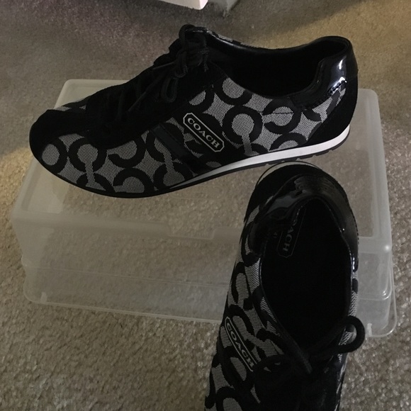AUTHENTIC COACH SNEAKERS