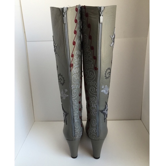 HANDMADE EMBROIDERED BOOTS FROM TURKEY - Picture 4 of 4