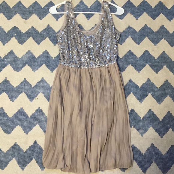 BB Dakota Dress