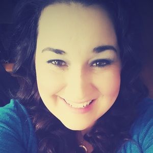 Meet your Posher, Kellie