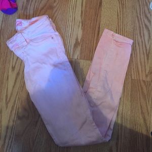 Light pink wash skinny jeans