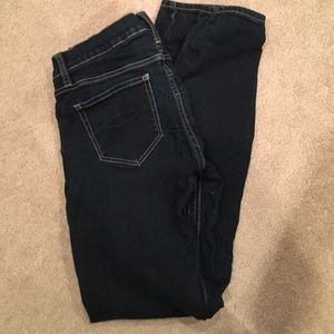 Dark washed skinny jeans