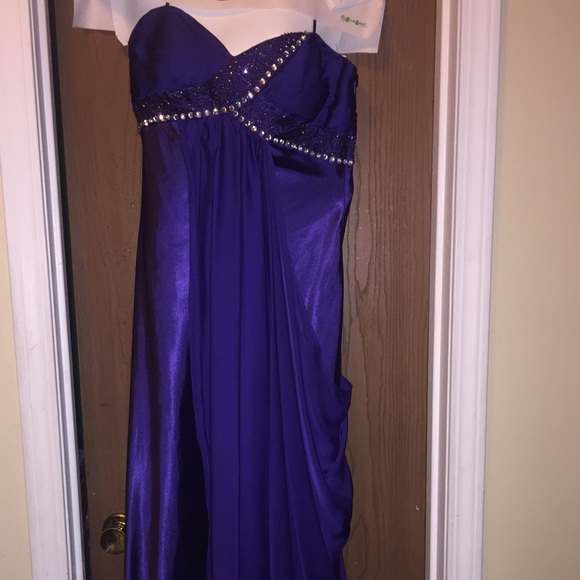 Floor length prom dress