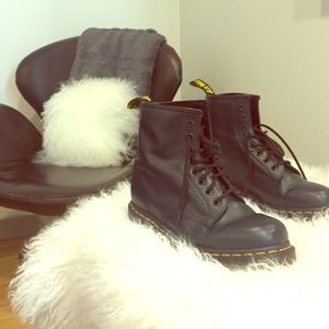 Dr. Martens Size 7 Navy Blue Perfect Condition