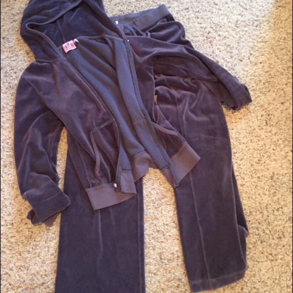 Juicy couture sweatsuit gray