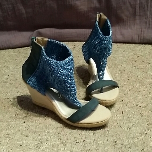 *****Boho   beautiful crochet wedges ****