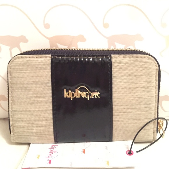 Kipling wallet NEW with tags