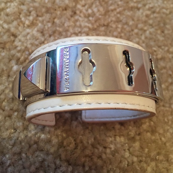 Bracelet - Picture 2 of 2