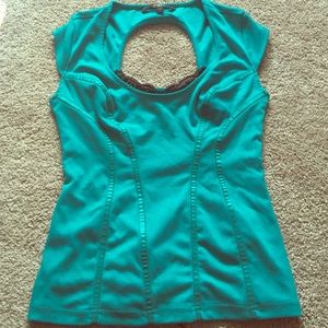NWOT Guess Claudia Cap Sleeve Top