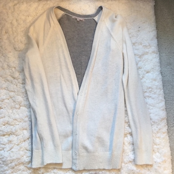 Gap ivory and heather gray button down sweater