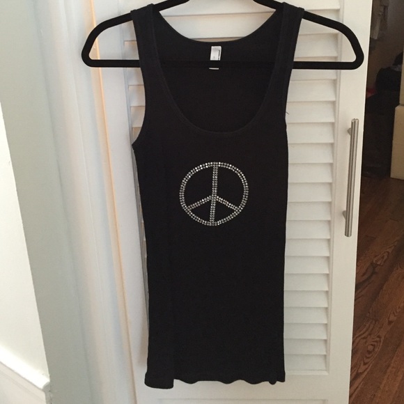 Super cute peace sign tank