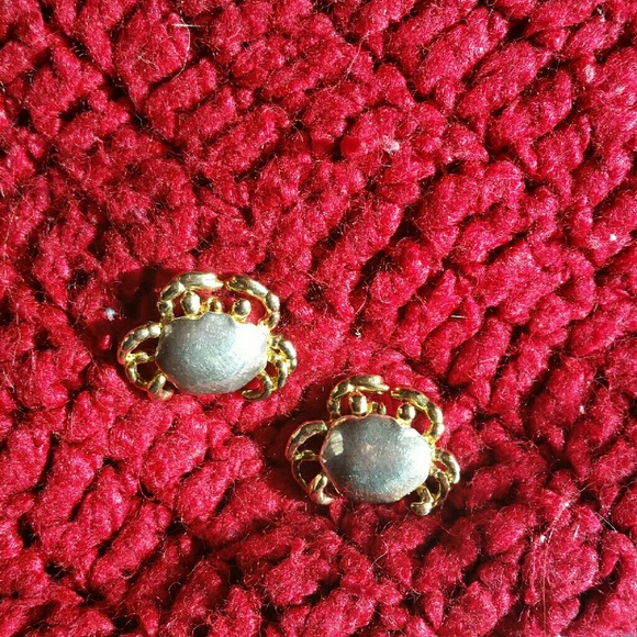 Pretty Nautical Crab Earrings