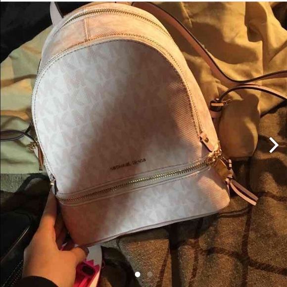 Micheal kors backpack