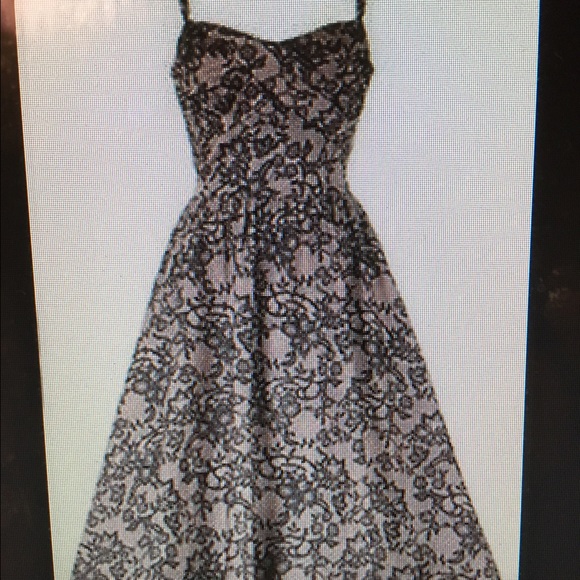 Stop staring swing dress - Picture 2 of 4