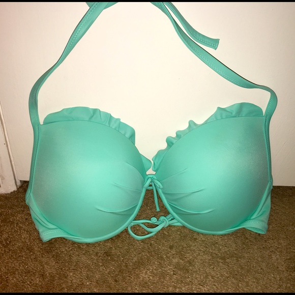 NEW-- VS BATHING SUIT