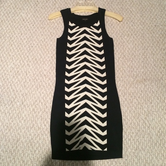 Black&white stretch dress, never worn!