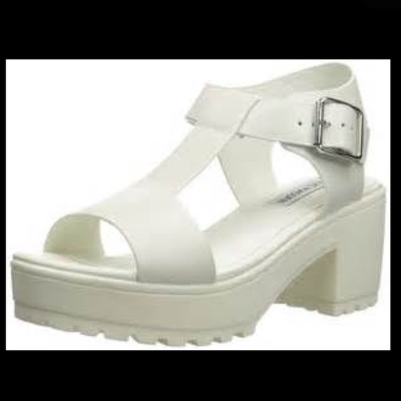 Steve Madden platform sandals in white