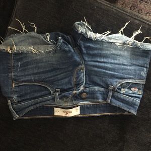 Hollister cut off shorts