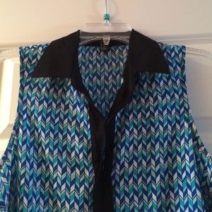 Blue patterned tank top