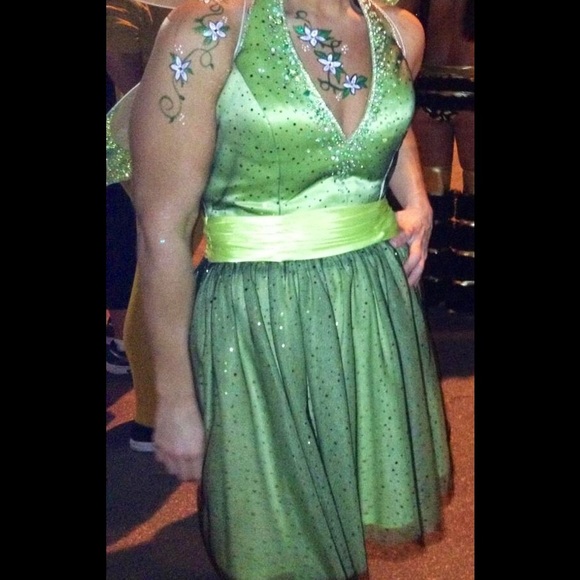 Short bright green formal/prom dress