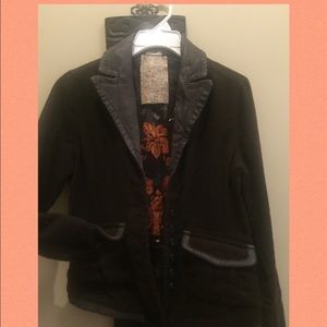 Da Nang wool vintage inspired jacket.