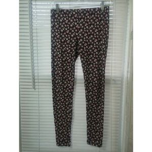 NWOT Printed Leggings