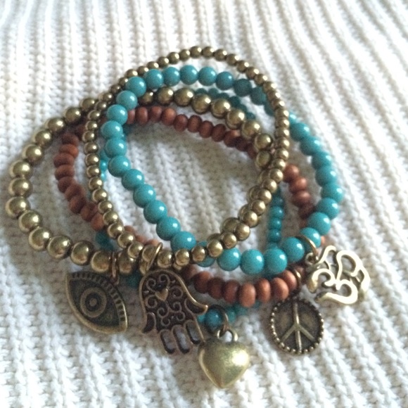 Set of 5 boho bracelets - Picture 1 of 4