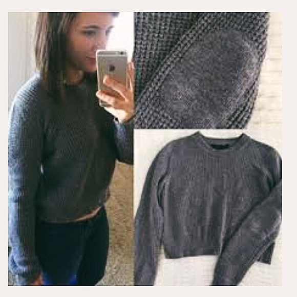 BCBG BLACK cropped sweater with elbow patches