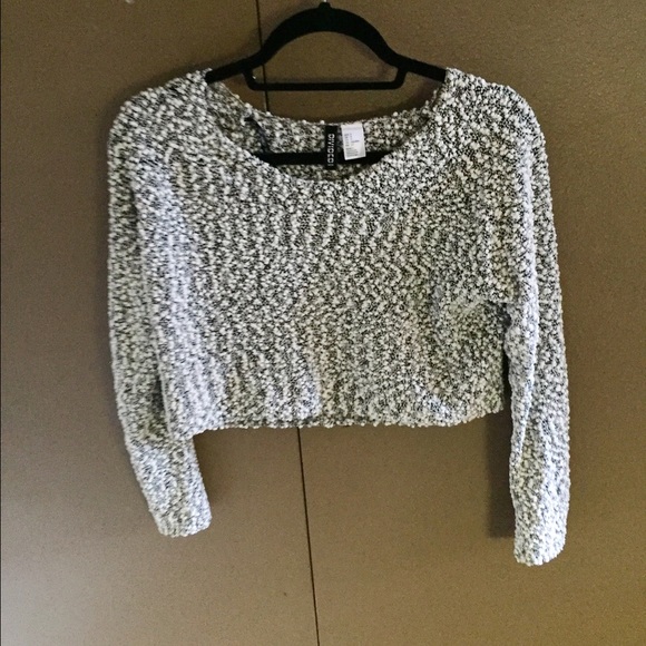 White and grey slightly cropped sweater