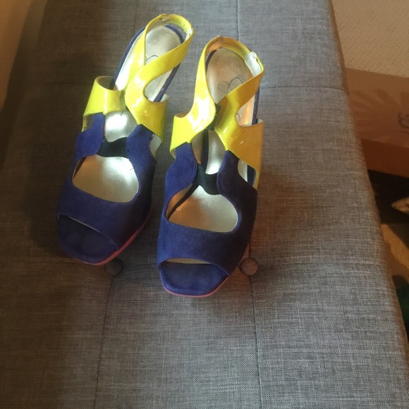 Jessica Simpson multicolor shoes