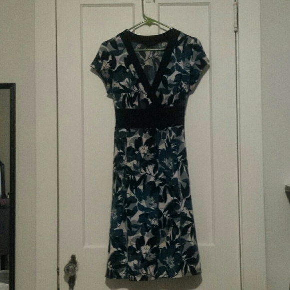 Black and teal v-neck floral dress