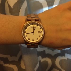 Marc Jacobs rose gold watch