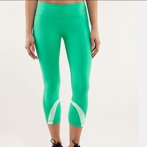 Green Lululemon 7/8 leggings