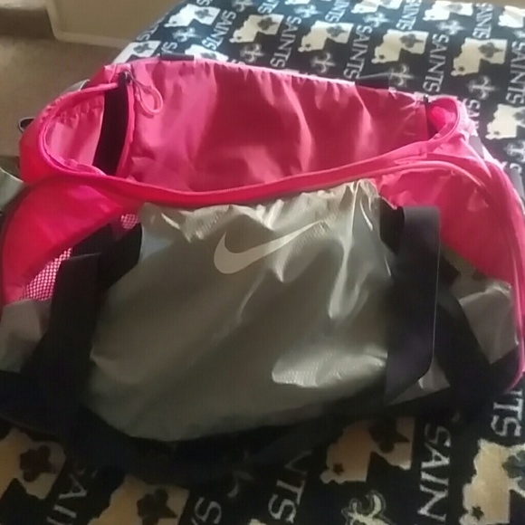 Nike duffel bag
