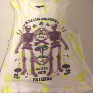 trippy tank top