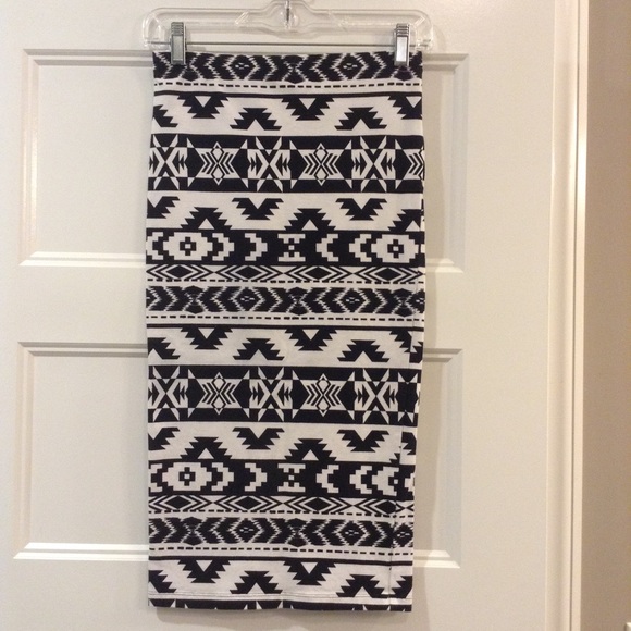 Southwestern print fitted skirt