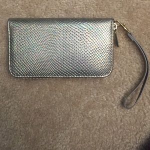 Champagne Clutch