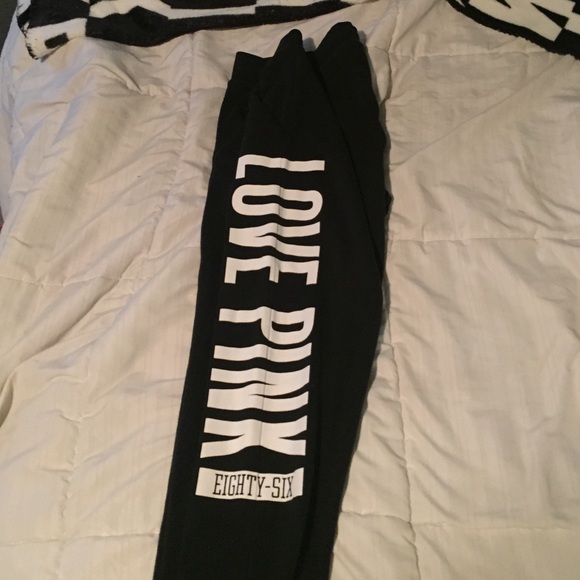 VS joggers
