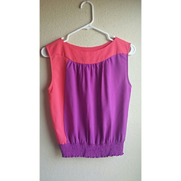 Blouse - Picture 2 of 3