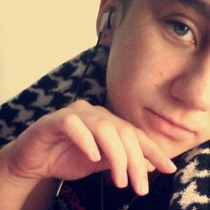 Meet your Posher, Destiny