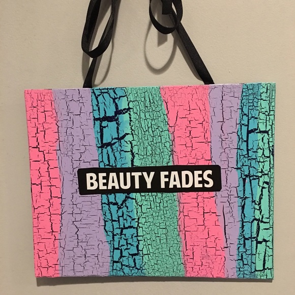 New 💄💋 Original Beauty Fades Art