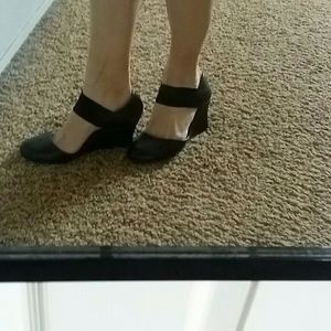 Kenneth Cole Wedges