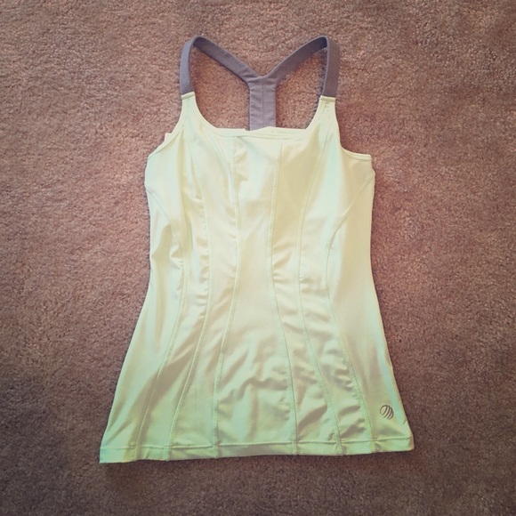 Mint workout top size S