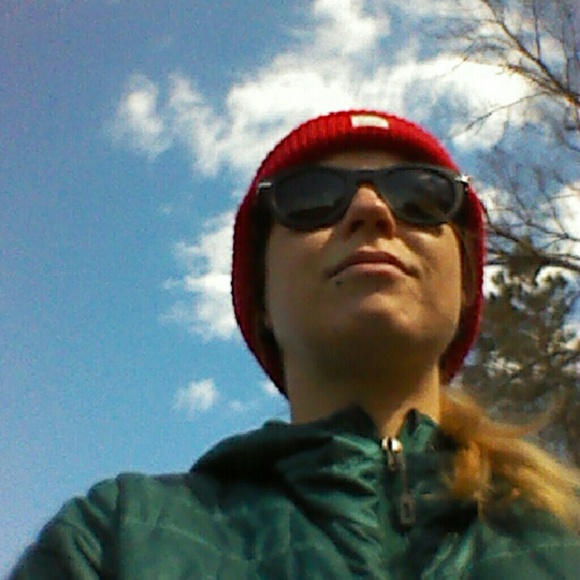 Meet your Posher, Asia - Picture 2 of 2