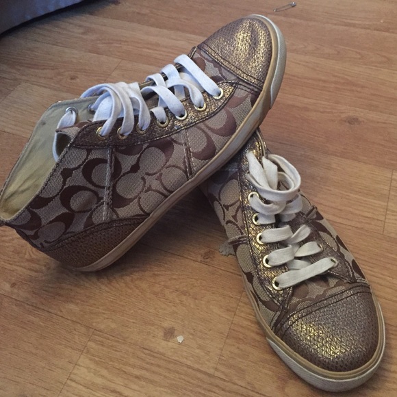Coach logo high top tennis shoes