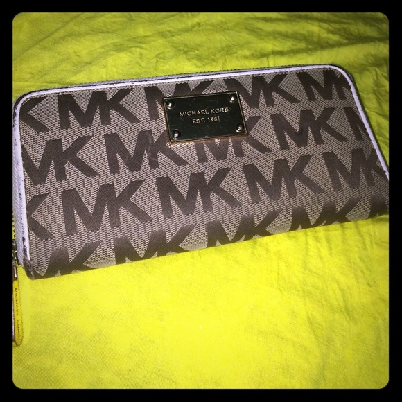 Michael Kors Wallet