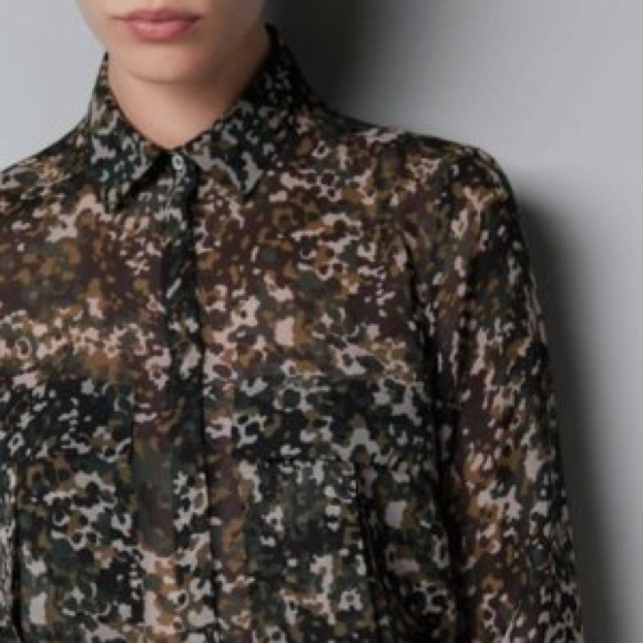 Combat Button Down - Picture 3 of 4