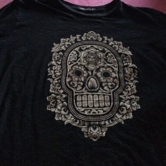 Obey sugar skull shirt