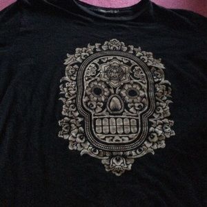 Obey sugar skull shirt